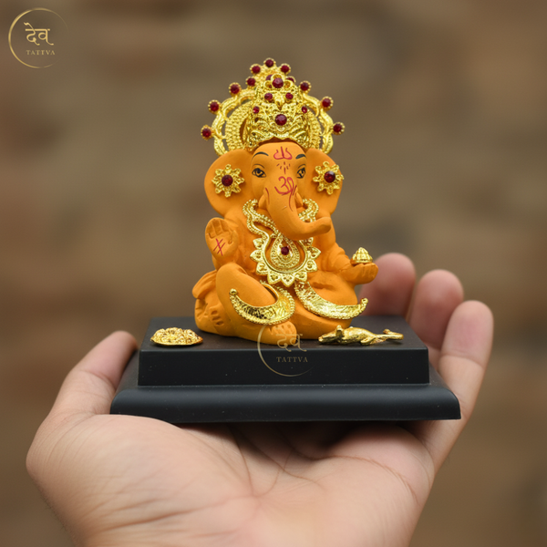 Ganesha Idol Gold Crown With Base