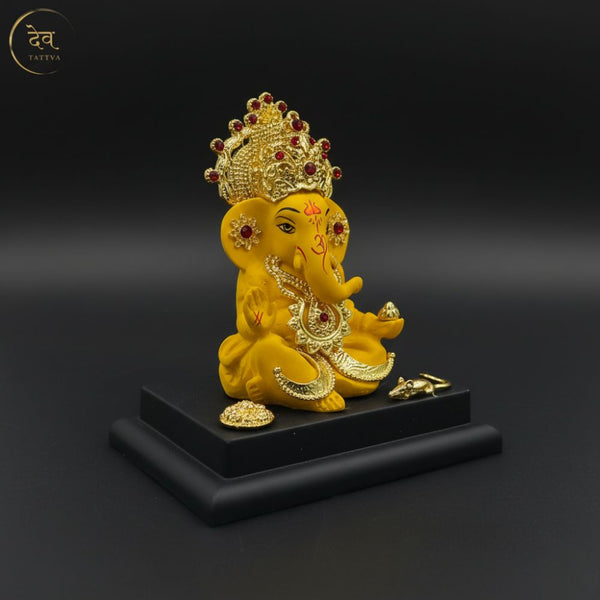 Ganesha Idol Gold Crown With Base