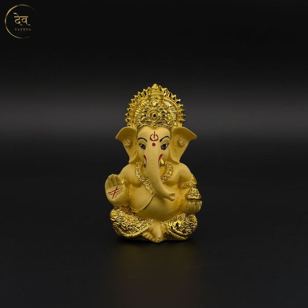 Gold Plated Titwala Ganesha Idol